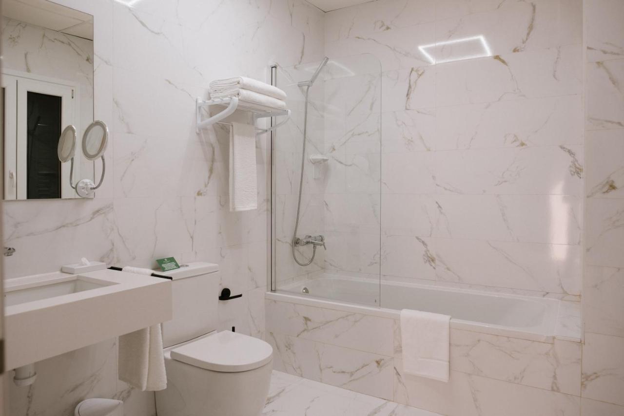 Hotel Melilla Centro מראה חיצוני תמונה
