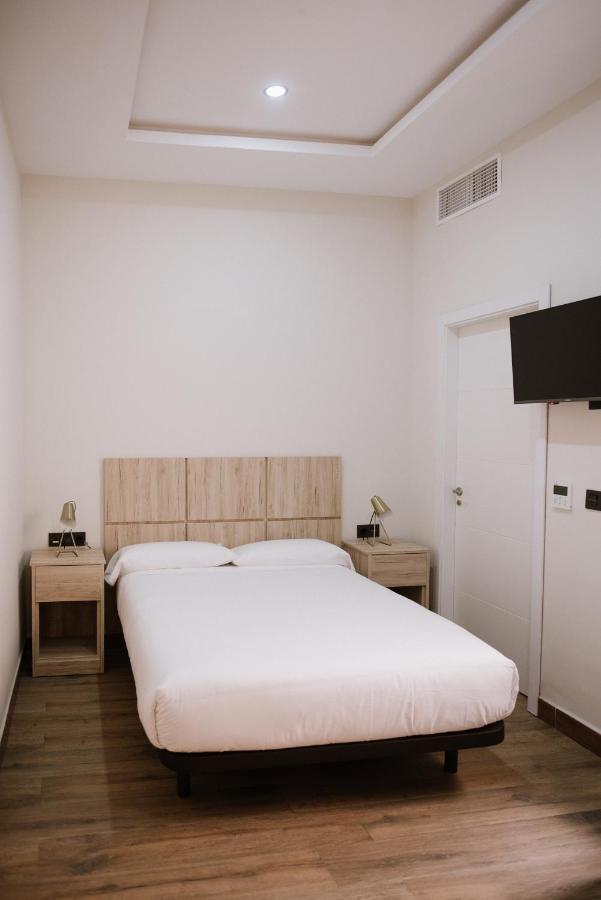 Hotel Melilla Centro מראה חיצוני תמונה