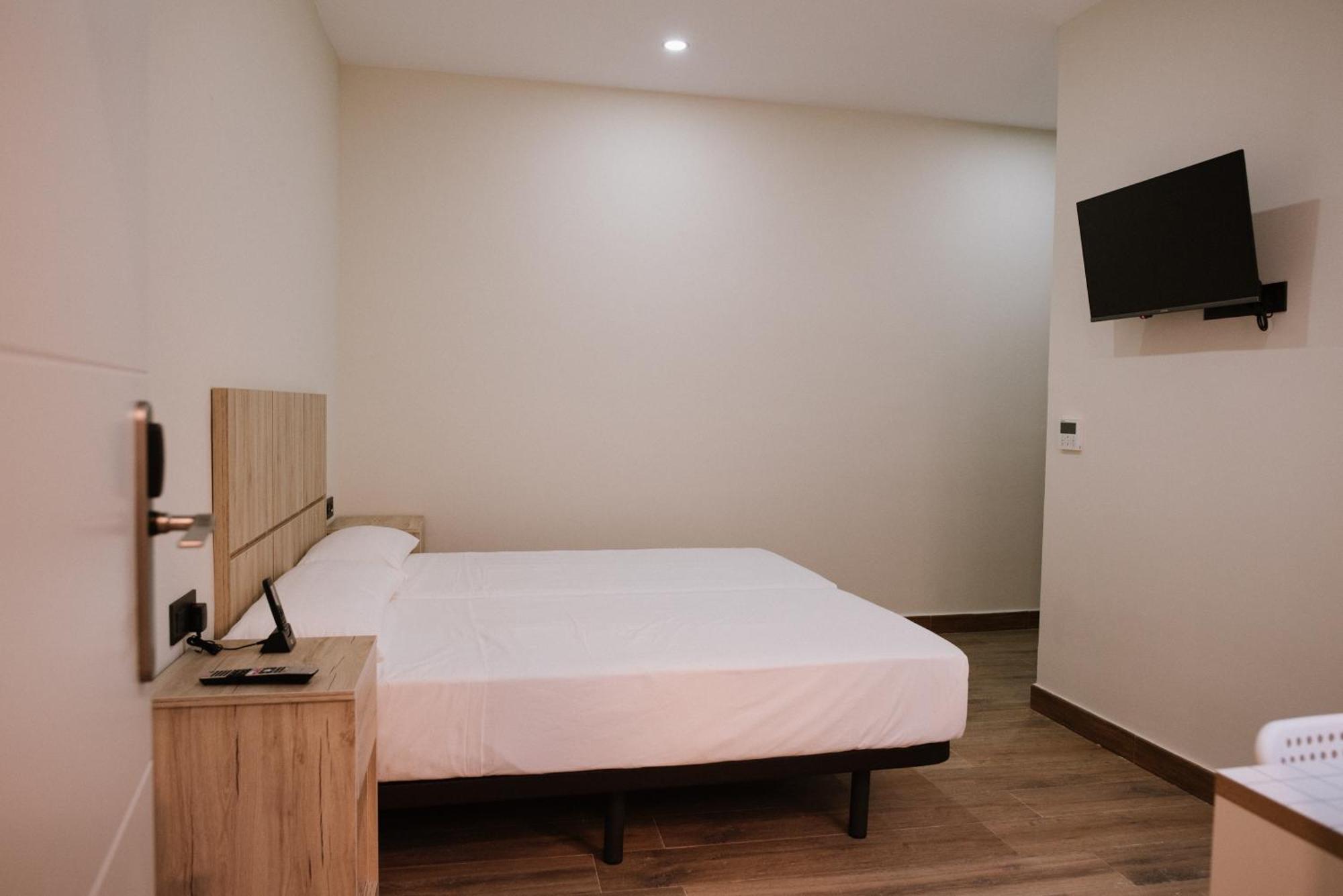 Hotel Melilla Centro מראה חיצוני תמונה